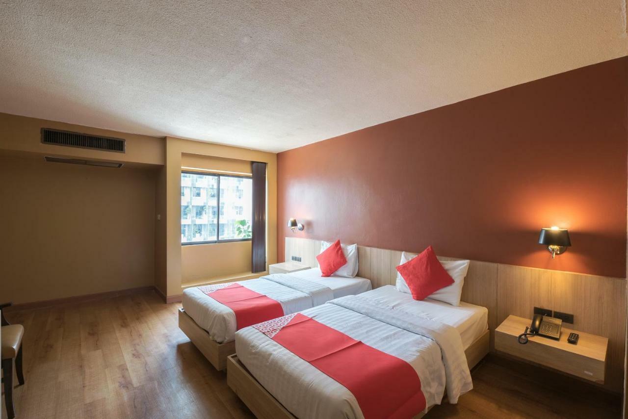 The Euro Grande Hotel Bangkok Dış mekan fotoğraf