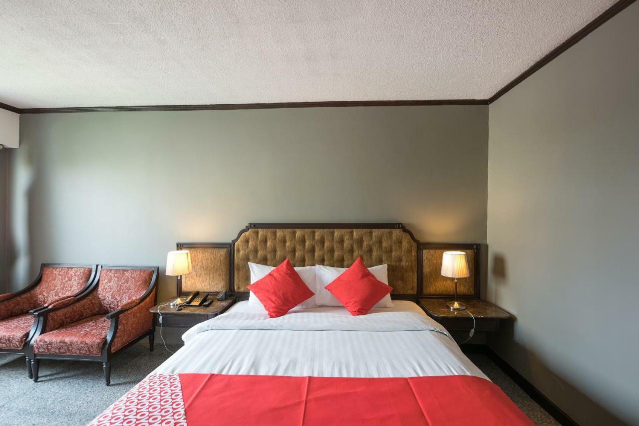 The Euro Grande Hotel Bangkok Dış mekan fotoğraf